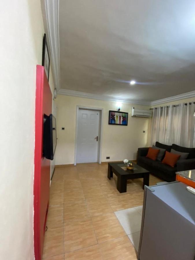 לגוס Apartment D מראה חיצוני תמונה